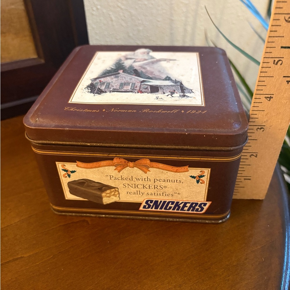 Vintage Decorative Tin Box